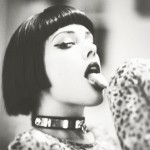 Nadar y tirar la ropa: porno e hipocres&iacute;a en pantalla