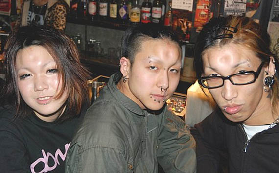 bagelhead-body-modification-japan bagelhead body modification japan