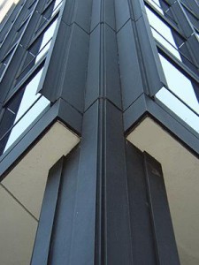 fotografía del edificio Seagram, con la resolución en muro cortina real fotografía del edificio Seagram con la resolución en muro cortina real