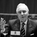 Rubén Díaz Caviedes: Divino Dívar