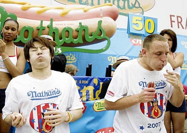 Nathans Famous 4th of July Hot Dog Eating Contest 2007