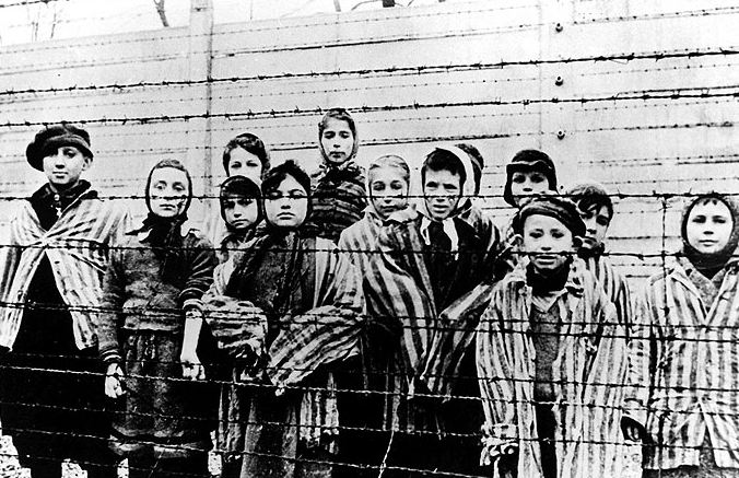 Holocausto 2