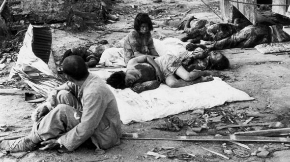 Los habitantes de Hiroshima no imaginaban el infierno que aquel solitario avión iba a desplegar sobre ellos.