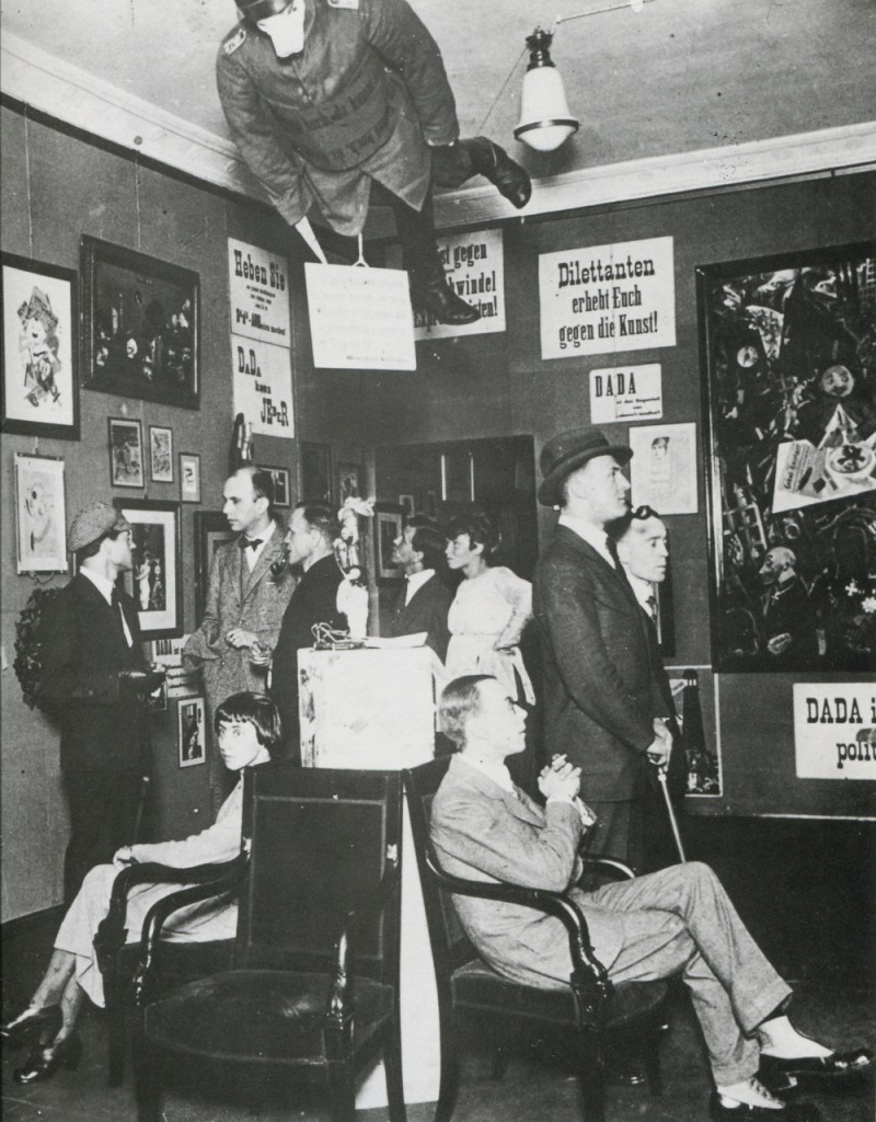 Editar en tiempos revueltos: Cabaret Voltaire 2 dada_expo_berlin_1920