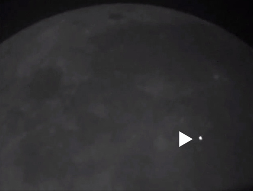 Reciente impacto de asteroide en la luna.