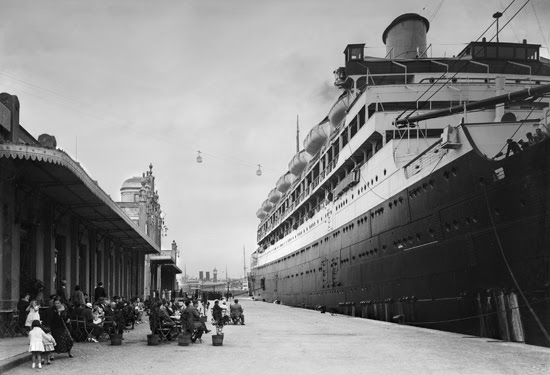 La «Nueva Orleans» del Mediterráneo 1 Puerto de Barcelona años 20