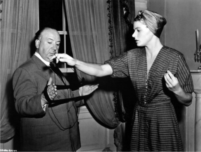 Ingrid Bergman y Alfred Hitchcock en un rodaje en Hollywood. Los Angeles, Mayo 1946 (CC).