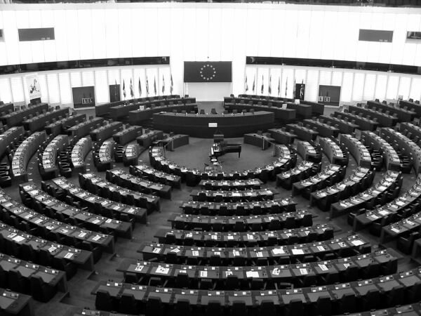 Interios del Parlamento Europeo en Estrasburgo. Foto Cédric Puisney (CC)