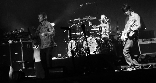 Please keep it short & sweet: cuarenta canciones de menos de dos minutos 34 stone-roses