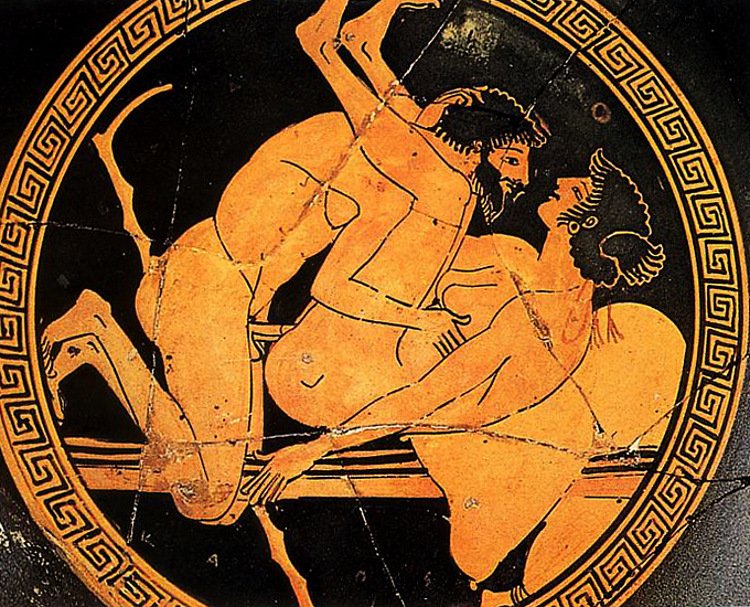 5 - Copa griega del siglo V a.C. representando dos amantes durante el coito