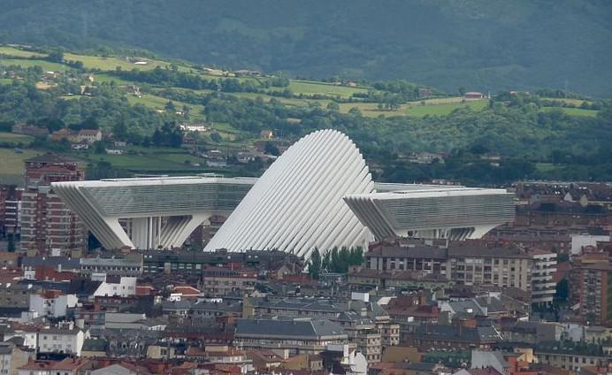 ¿Qué horror arquitectónico español habría que demoler urgentemente? 2 Foto de Martpan (CC)