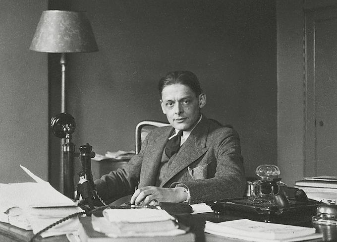 In my beginning is my end: T. S. Eliot, un poeta en busca de la eternidad 1 T S Elliot Houghton Library Harvard University CC