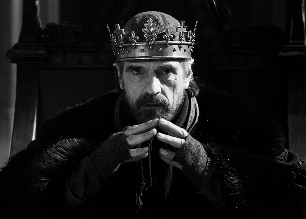 Jeremy Irons como Enrique IV en The Hollow Crown (BBC)