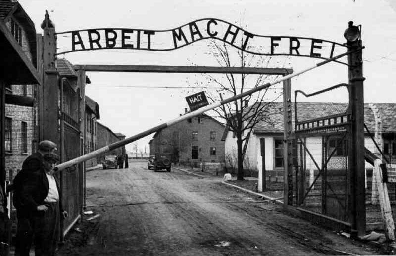 Portón de entrada a Auschwitz-Birkenau. Foto: DP.