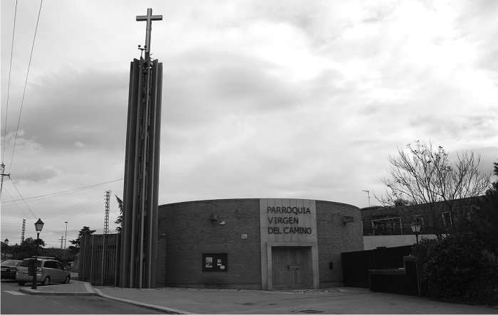 Las treinta y tres iglesias más espeluznantes de Madrid 14 Virgen del Camino (Collado Villalba) José Paz Rodríguez. 1967.