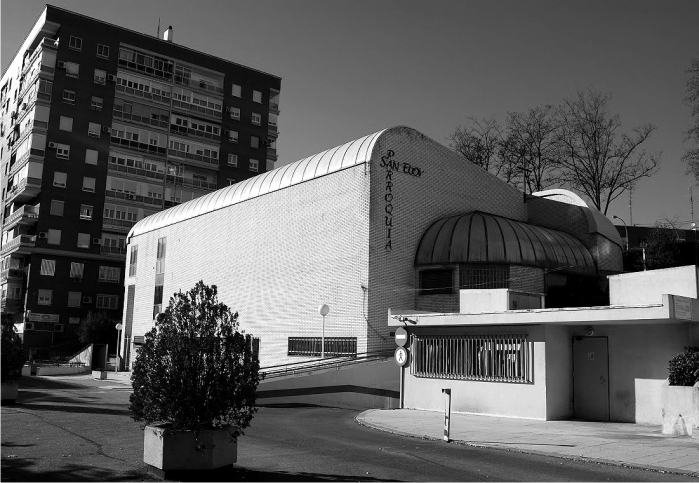 Las treinta y tres iglesias más espeluznantes de Madrid 21 San Eloy. 1992.