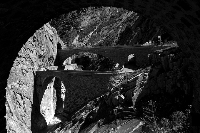 Teufelsbrücke (puente del diablo) en Andermatt (Suiza). Fotografía: Kecko (CC)