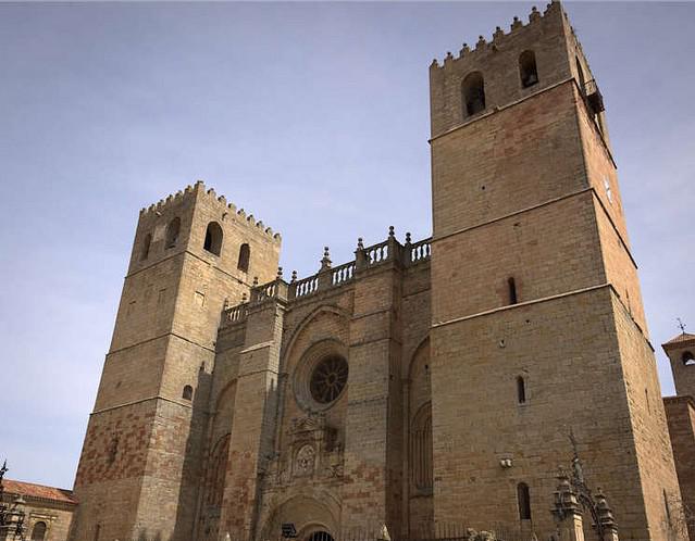 ¿Qué iglesia española es más hermosa e inspiradora? 8 Foto: Photoluiscmg (CC)