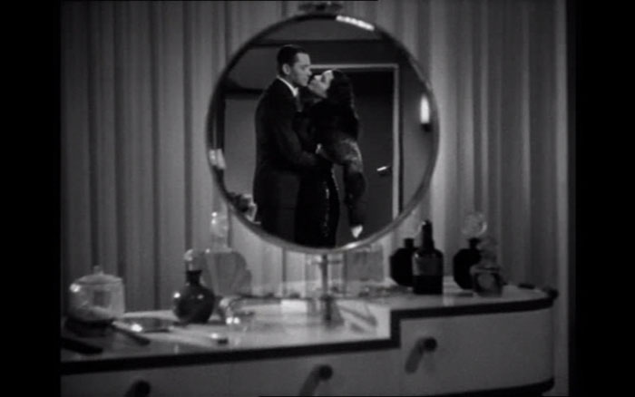 ¿Dónde la pondría Lubitsch? 5 «…months…».