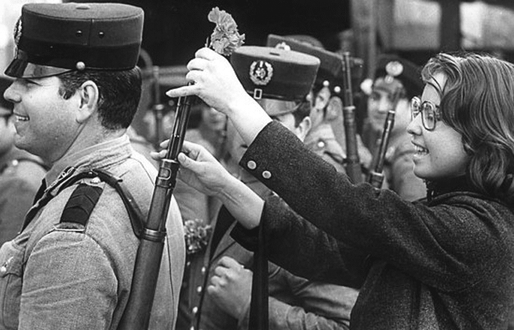 Fotografía: Centro de Documentação 25 de Abril (CC).