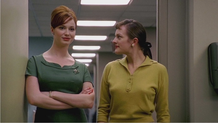 Mad Men: el ayer, el hoy y el abismo 3 Joan Holloway (Christina Hendricks) y Peggy Olson (Elisabeth Moss). Imagen: AMC, Canal+.