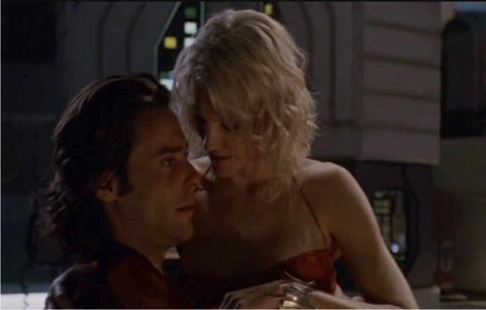 Battlestar Galactica, apuntes y reflexiones (IV): la gracia y la condición humana 4 Caprica Seis es más que una máquina, es una mujer... y sufre. Imagen: ABC.