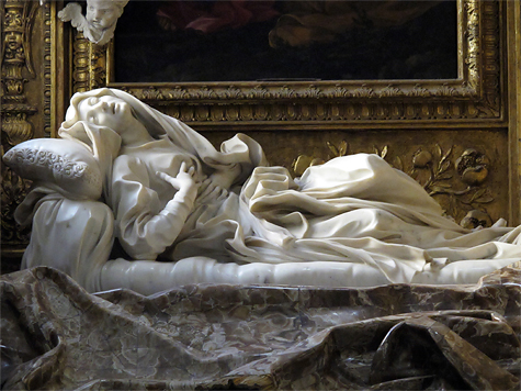 ¿Qué escultura parece que fuera a cobrar vida? 1 1