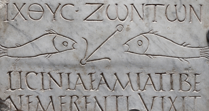 "El Pez de la Vida", alegoría de Jesús de Nazaret en una lápida funeraria romana.