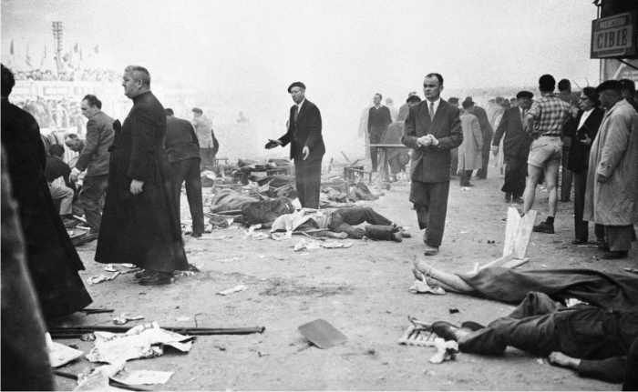 Le Mans 1955: la mayor catástrofe automovilística de la historia 3 Tomadas por un soldado estadounidense que fue a presenciar la carrera, de nombre Jimmy Prickett. En ellas se ven los resultados del accidente.