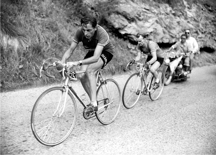 Fausto Coppi en el Tour del 52. Foto: Corbis.