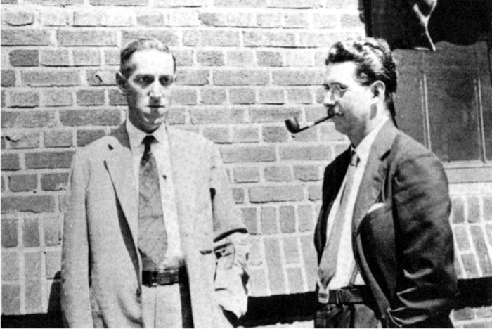 Lovecraft con Frank Belknap Long, uno de los escritores de su círculo. Foto: DP.