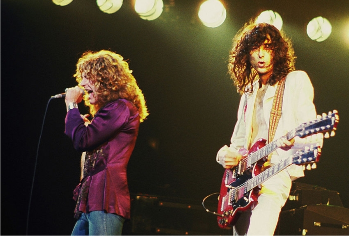 Robert Plant y Jimmy Page. Foto: Jim Summaria (CC).