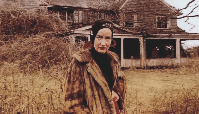 La impresionante fotografía promocional de "Grey Gardens" (imagen;: Portrait Films)