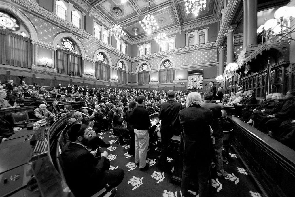 Una sesión de la Connecticut General Assembly. Fotografía cortesía de WNPR.