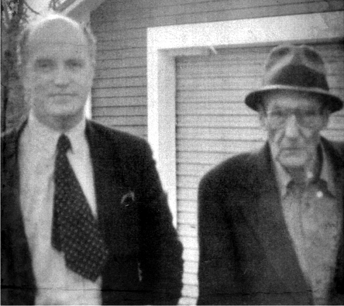 Iain Sinclair con William Burroughs. Foto cortesía de www.iainsinclair.org
