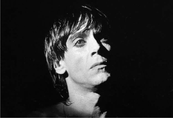 Let me entertain you 6 Iggy Pop divagando sobre el futuro del stage diving. Fotografía: Paul McAlpine (CC).