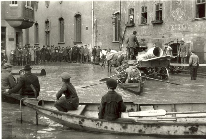 18 Oskar Barnack Inundacion en Wetzlar 1920 © Leica Camera AG