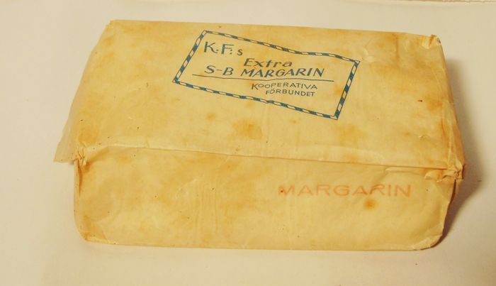 Packaging of margarine Extra S B Margarin