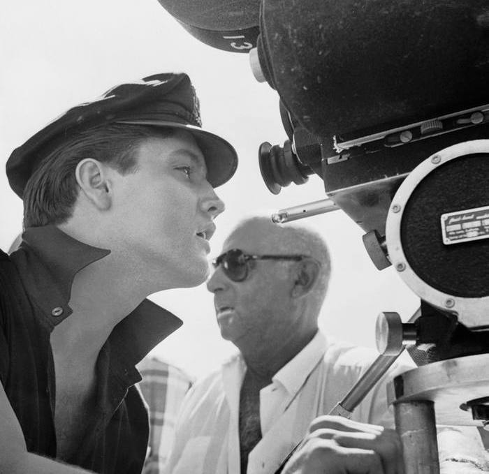 El acomodador del cine Loew’s State de Memphis 1 oie nwuykuwDWRww