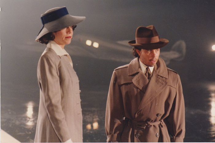 Moonlighting: treinta años bajo el influjo de Luz de luna 4 DXYR6aUVAAAEYgg