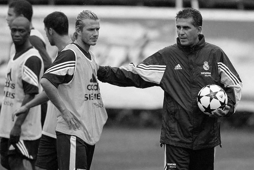 David Beckham li bekommt von Trainer Carlos Queiroz beide Real Madrid während des Trainings Anw