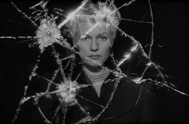 Lady From Shanghai Mirror