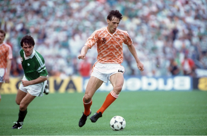 Resultado de imagen de Marco van Basten retiro
