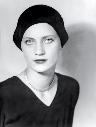 lee_miller-1930.jpg