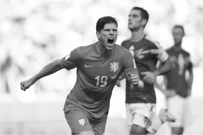 Huntelaar celebra el gol de la victoria contra México. Foto Cordon Press.p