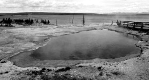 800px Abyss Pool hot spring in West Thumb Geyser Basin