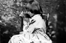Alice Liddell, 1858. Fotografía: Charles Dodgson. (DP)