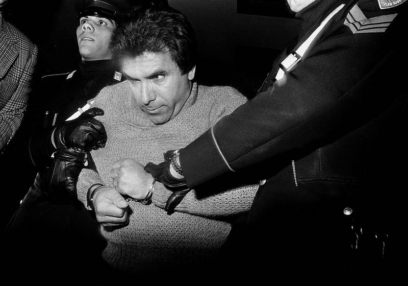 Letizia Battaglia: «Para los mafiosos era humillante que una mujer les fotografiara con las esposas puestas» 7 Letizia Battaglia para JD 6