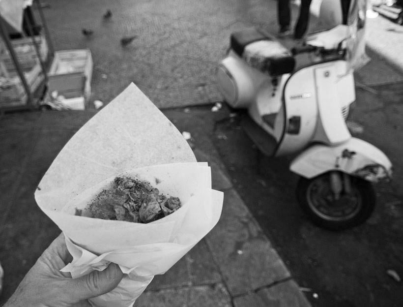 Frittola Vespa in Ballaro market Palermobn