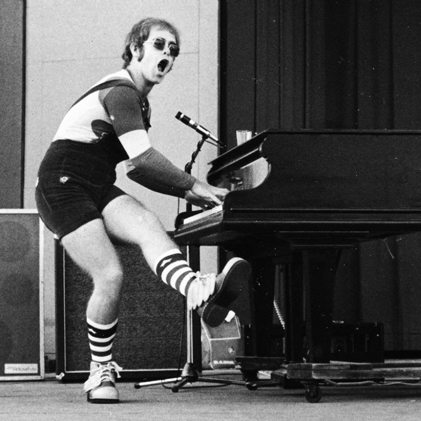 Rocketman: homenaje a un hombre tan pobre que solo tenía un talento alucinante 1 Elton John in 1971